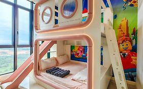 D'Pristine Theme Suite By Nest Home At Legoland